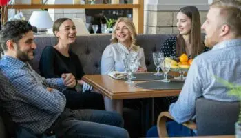 Encuentra los mejores looks para la cena de empresa